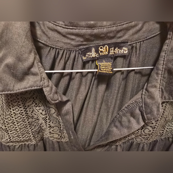 Two Camisoles Blouses Women Size M + L Bundle EUC - Picture 7 of 8